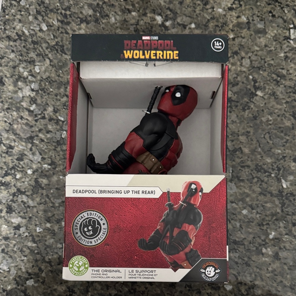 Marvel Deadpool phone and controller holder Special Edition